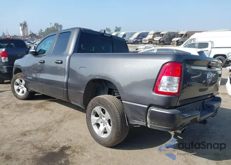 2021 Ram 1500 Big Horn Quad Cab 4X2 6'4 Box из США, поврежденный, VIN 1C6RREBT0MN801464